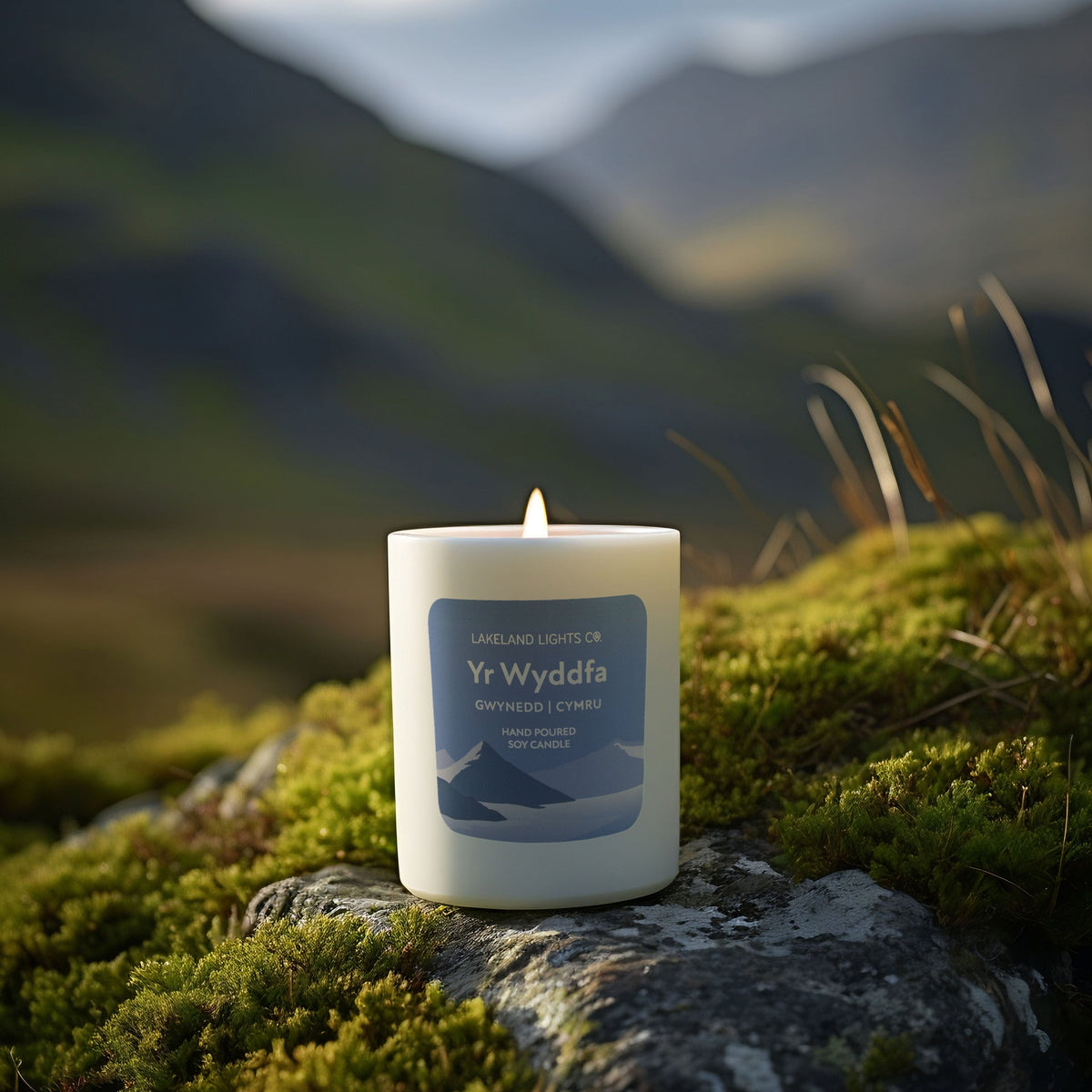 Yr Wydffa - Lily, Rose &amp; Bergamot